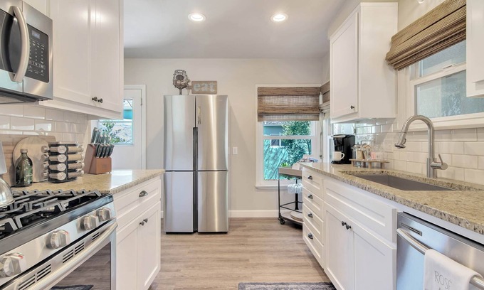 Paso Robles House | Downtown Paso: Rosé Getaway 2 Bed/1 Bath