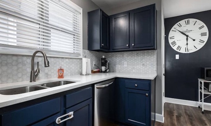 New Albany House | Downtown Retreat! *5 minutes from Louisville KY*