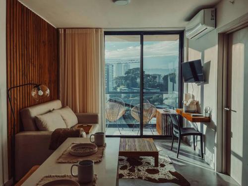 San Jose Apartment | Downtown Vista Near the Airport
