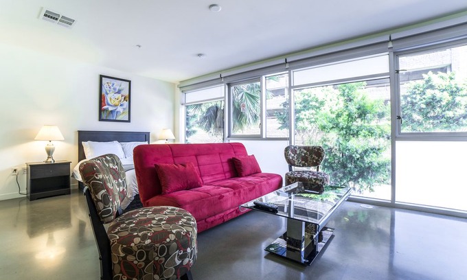 City West Apartment | Downtown Wilshire Apartment