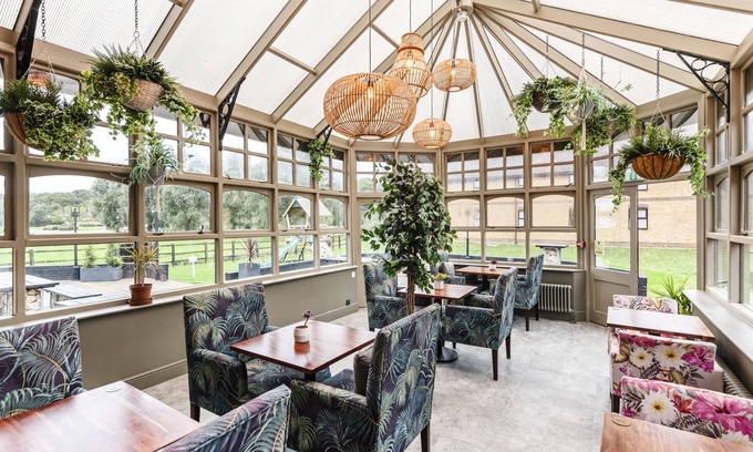 Peterborough Hotel | Dragonfly Hotel Peterborough