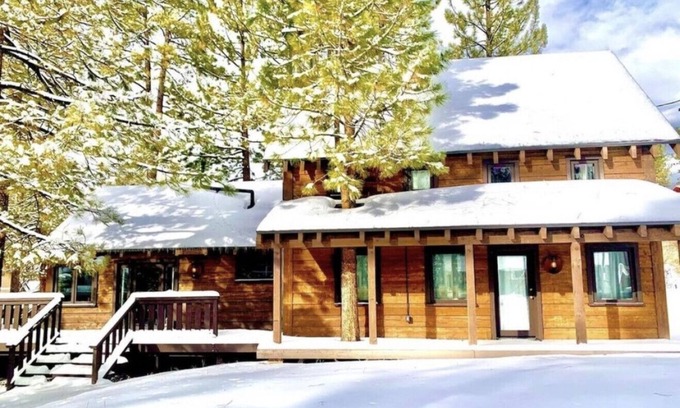 Big Bear Lake House | Dream Catcher Retreat + Hot Tub + EV + Games