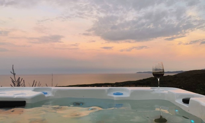 Budoni House | Dream house with far-reaching views, idyllic tranquility and a whirlpool