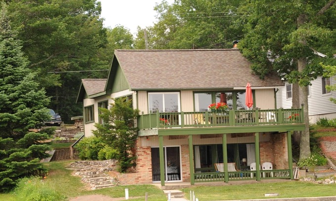 West Branch House | Dreamed of owning a lake front home? For one week your dreams can come true!