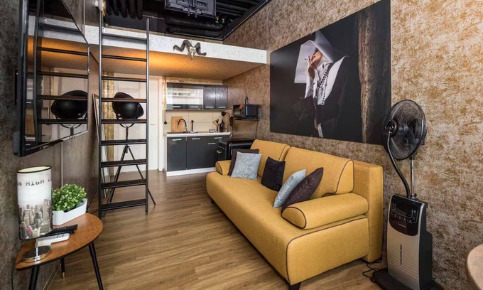 Mickten Apartment | Dresden Loft by the Elbe river