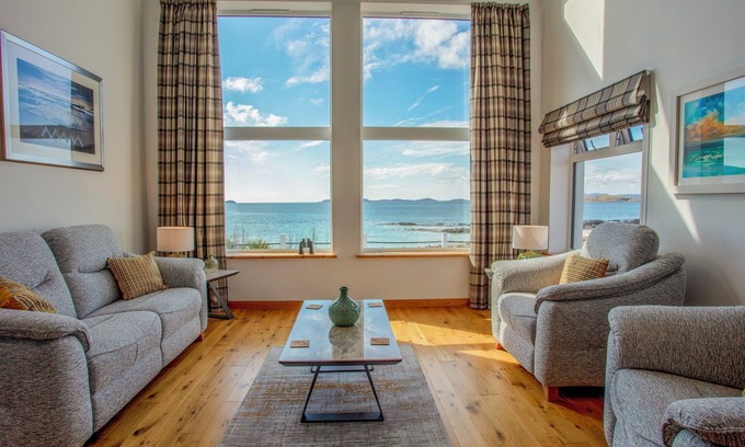 Aisgernis Cottage | Driftwood