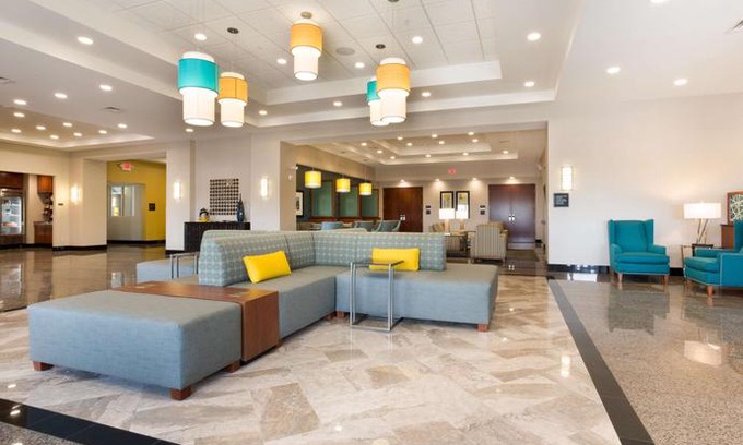 Northgate Hotel | Drury Inn & Suites Colorado Springs Near the Air Force Academy