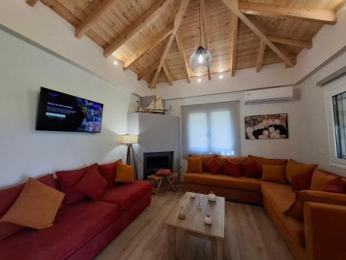 Elati House | Dryades
