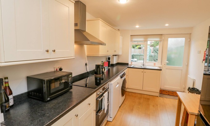 Pickering Cottage | Ducky's