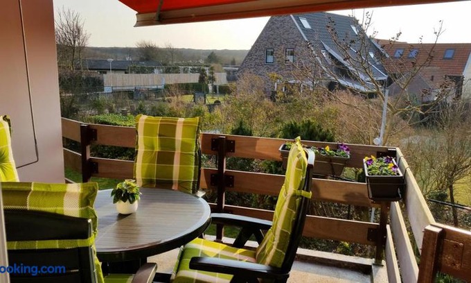 Westkapelle Apartment | Duinzicht 8 Bed By The Sea