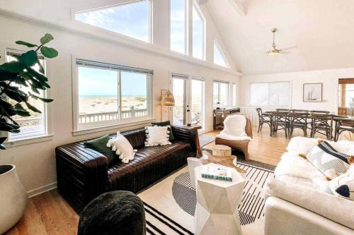 Salvo House | Dune Haus - Oceanfront w Hot Tub, Private Beach