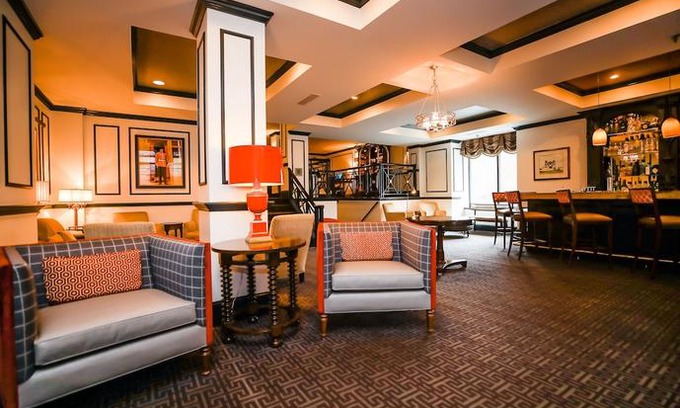 Charlotte Center City Hotel | Dunhill Hotel