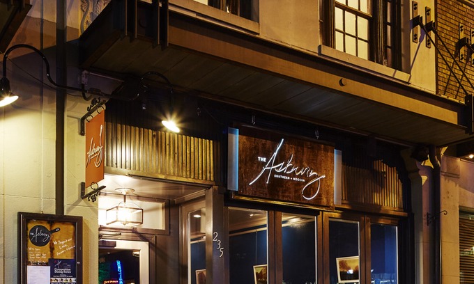 Charlotte Center City Hotel | Dunhill Hotel