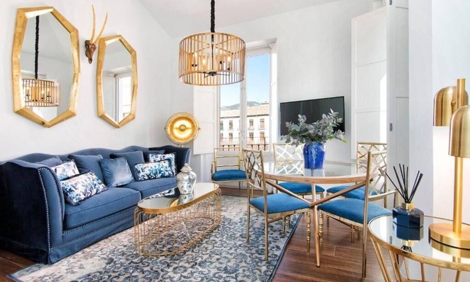 Centro - Sagrario Apartment | Duplex Cathedral Royale Suite