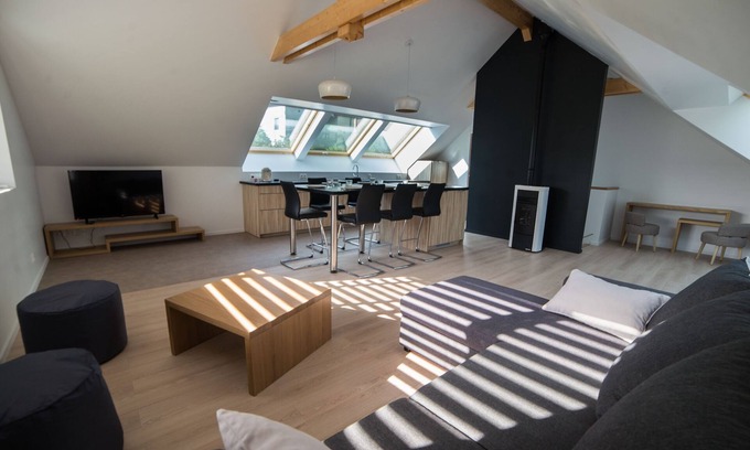 Menthon-Saint-Bernard House | Duplex in house for 4-6 people - View of Lake Annecy - Beach 200 m away