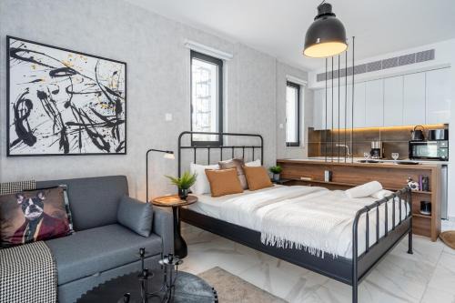 Larnaca Apartment | Dusk - Harmonic Studio by Plus 49 in Mackenzie