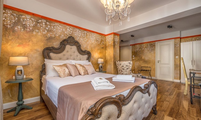 Old Town Hotel | Early booking 25% off