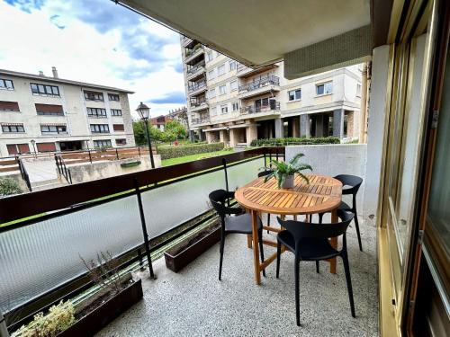 Zarautz Apartment | Earra - Ondartza - 1 minuto playa - garaje incluido