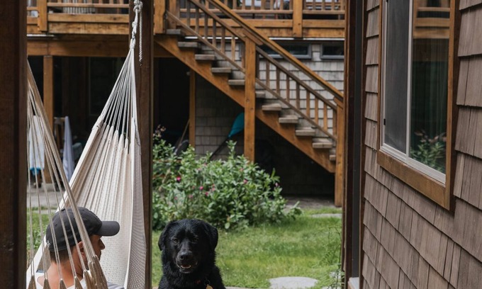 Savary Island Cabin | Earth Suite 4 at the Savary Island Resort