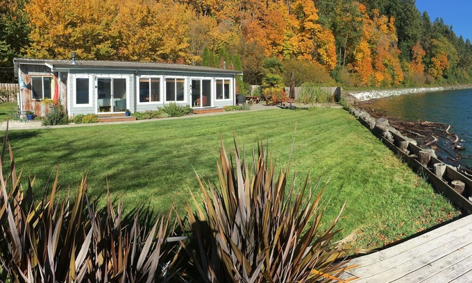 Vashon Island Cottage | Easily Accesible Beachfront Cottage with 100 feet of gorgeous, accessible beach