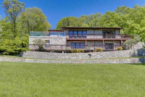 Hopewell Junction Apartment | East Fishkill Escape, Close to Red Wing Park!