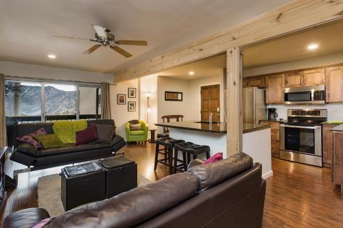 Purgatory House | East Rim Unit C11