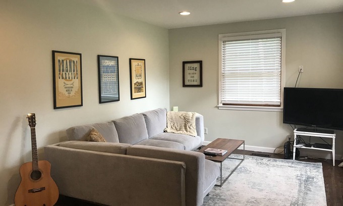 Inglewood House | East Village Escape - hip neighborhood