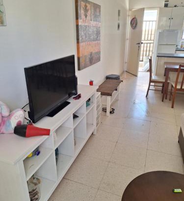 Aglantzia Apartment | Easy 2 bedroom apartment, Makenzi beach