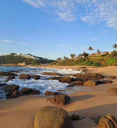 Shaka's Rock Apartment | Easy Breezy at 18 Thira Santorini