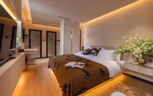 Dayan Old Town House | Echo Liangqi Mountain House Evening Breeze and Panoramic View of Snow Mountain and Ancient City Resort Hotel