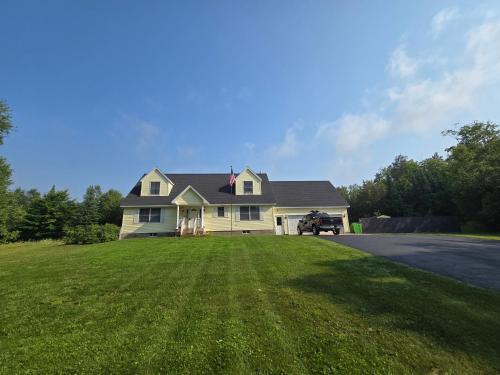 Eckerman House | Eckerman-Strongs Vacation Home