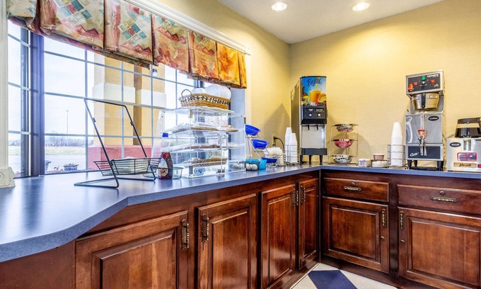 Berea Hotel | Econo Lodge Berea