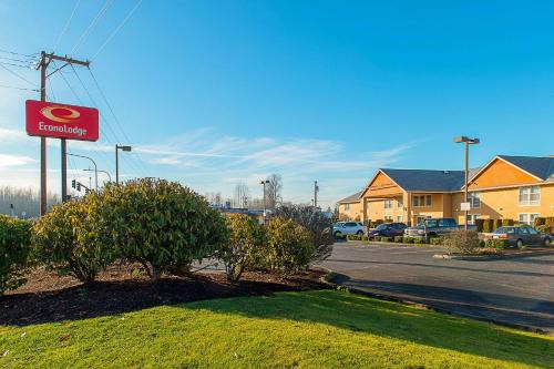 Buckley Cabin | Econo Lodge Buckley