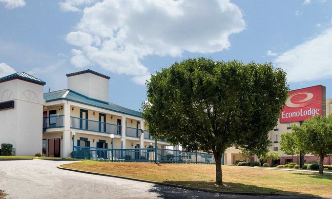 Canton Hotel | Econo Lodge Canton I-55