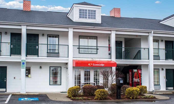Greenville Hotel | Econo Lodge Greenville