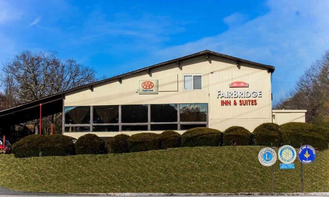 Highland Falls Hotel | Econo Lodge Near West Point