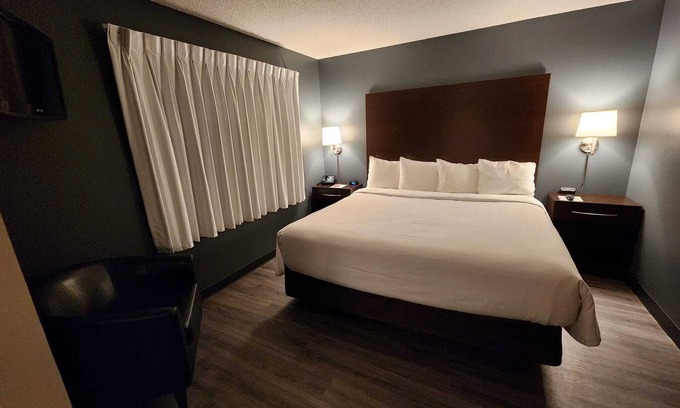 Ortonville Hotel | Econo Lodge Ortonville