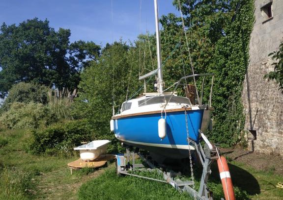 Bazouges-la-Perouse Boat Rental | Edel de la Touche Balard