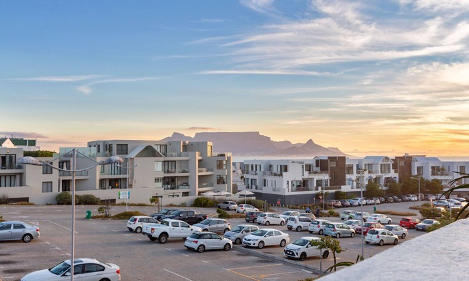 Cape Town Apartment | Eden on the Bay 106 - One Bedroom Apartment, Sleeps 2