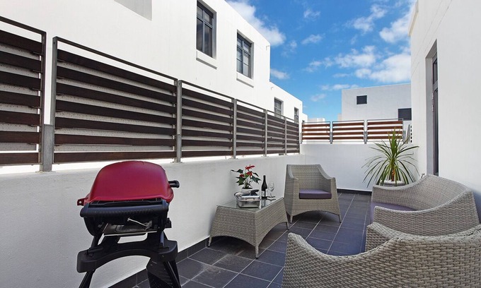 Big Bay Apartment | Eden On The Bay 125 - One Bedroom Apartment, Sleeps 2
