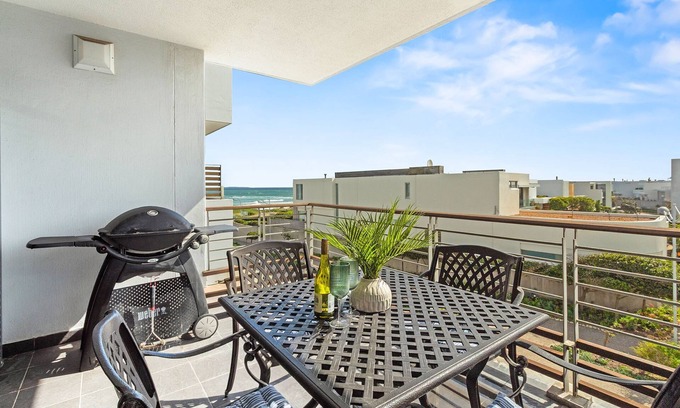 Big Bay Apartment | Eden on The Bay 170 - Two Bedroom Apartment, Sleeps 4