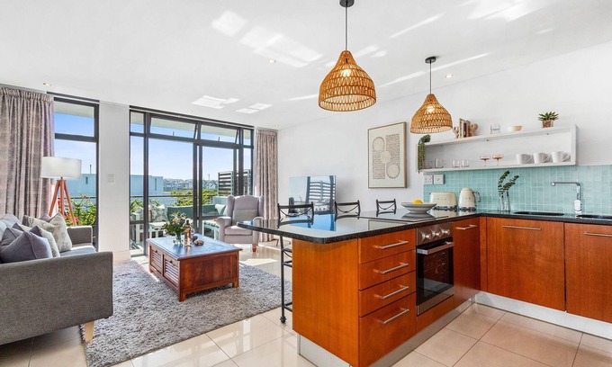 Big Bay Apartment | Eden On The Bay 174B