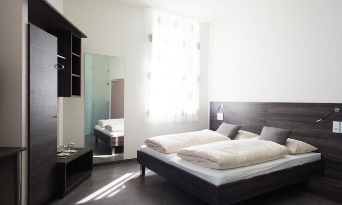 Traun Hotel | eee Hotel Traun