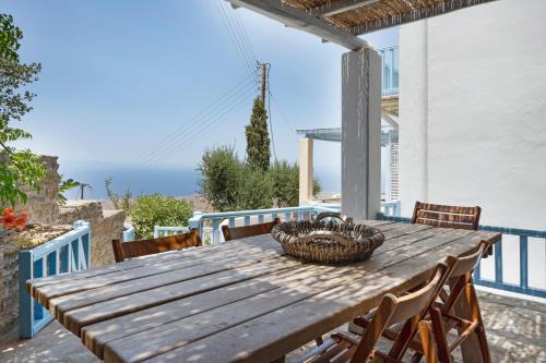 Ioulida House | Efrossyni House