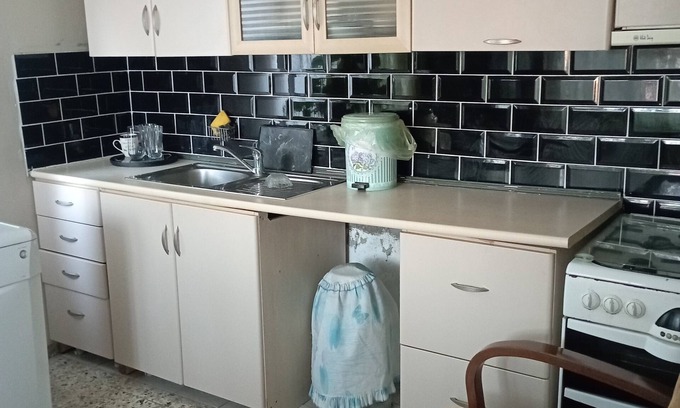 Ayvalik Other | Ege Denizine 1.5 km Köy. Sarımsaklı Plajına araçla 10 dakika. Ayvalık'a yakın.
