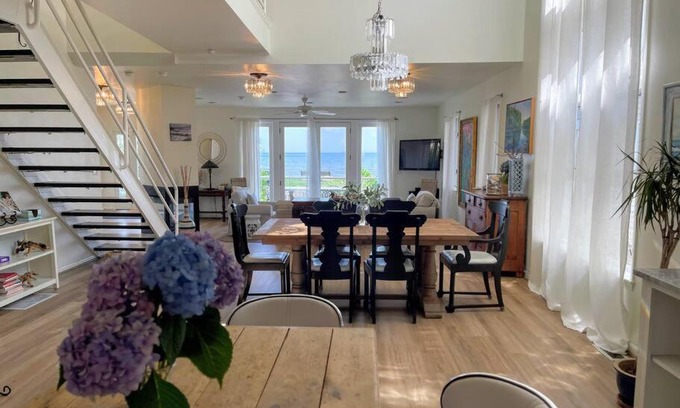Swampscott Villa | Egg Rock House - 4BR, 4.5BA - Modern Oceanfront