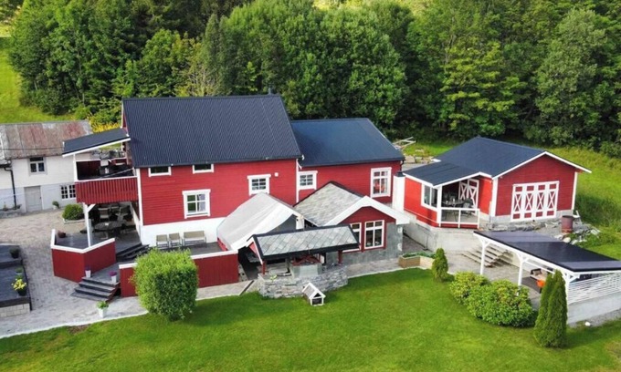 Glomset House | Eidsviklaaven