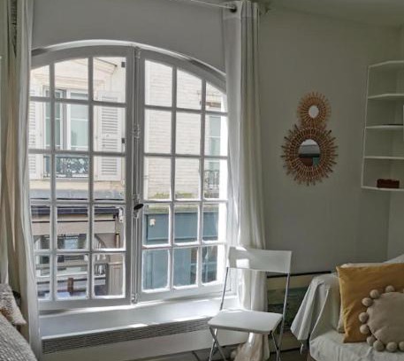 Garches Apartment | Eiffel Tower Magnificent apartment center Paris