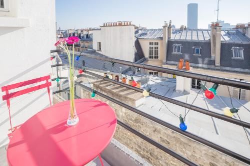 Quartier de l'Ecole-Militaire House | Eiffel tower view and terrace