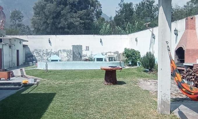 Santa Cruz de Cocachacra House | El Huarique de Don adolfo